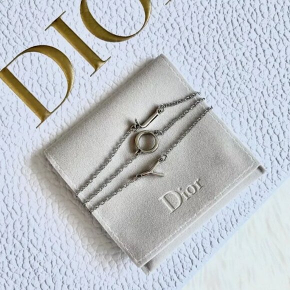 New Authentic Dior Joy Silver Tone Triple Chain Bracelet In Velvet Dior Pouch - Picture 1 of 5
